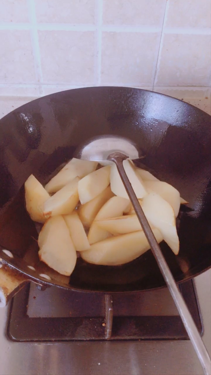 土豆油豆角炖排骨