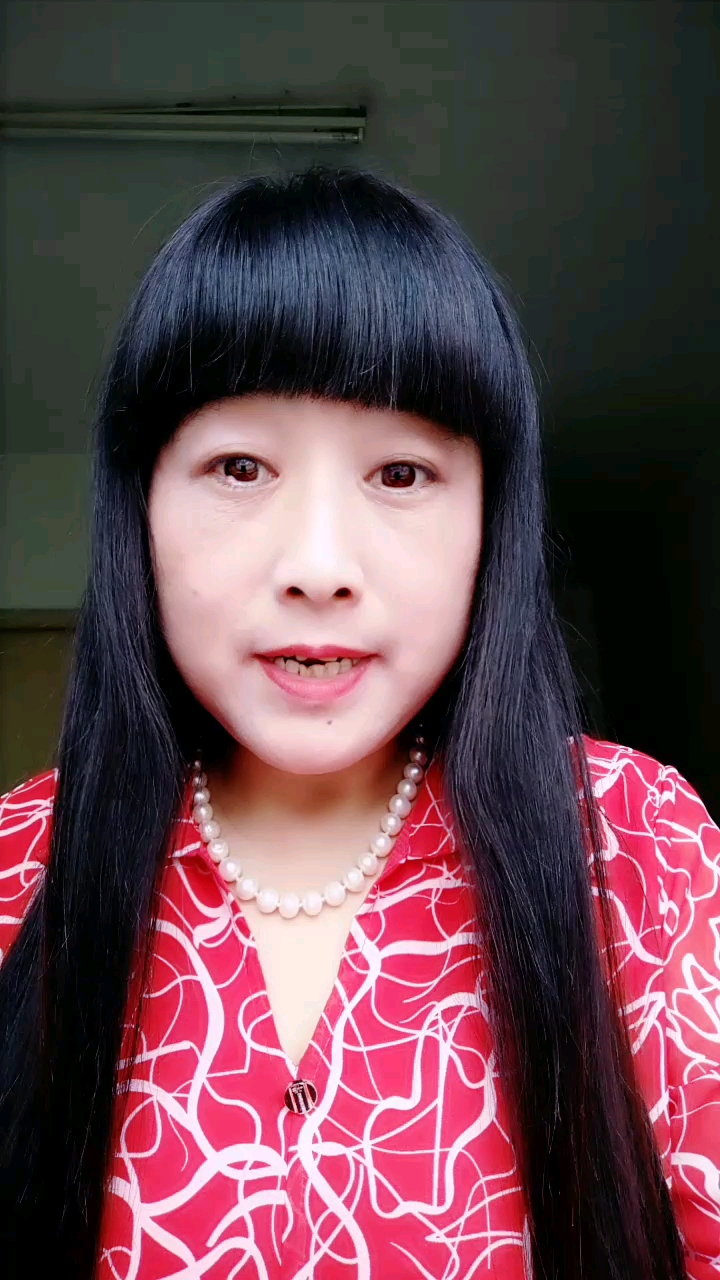 #柿子的营养价值很高#,清热止咳,润肺化痰,减肥,润肠通便,解酒。