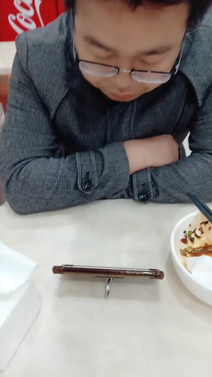 泉州市惠安县的老上海馄饨铺。这家米粉特别好吃