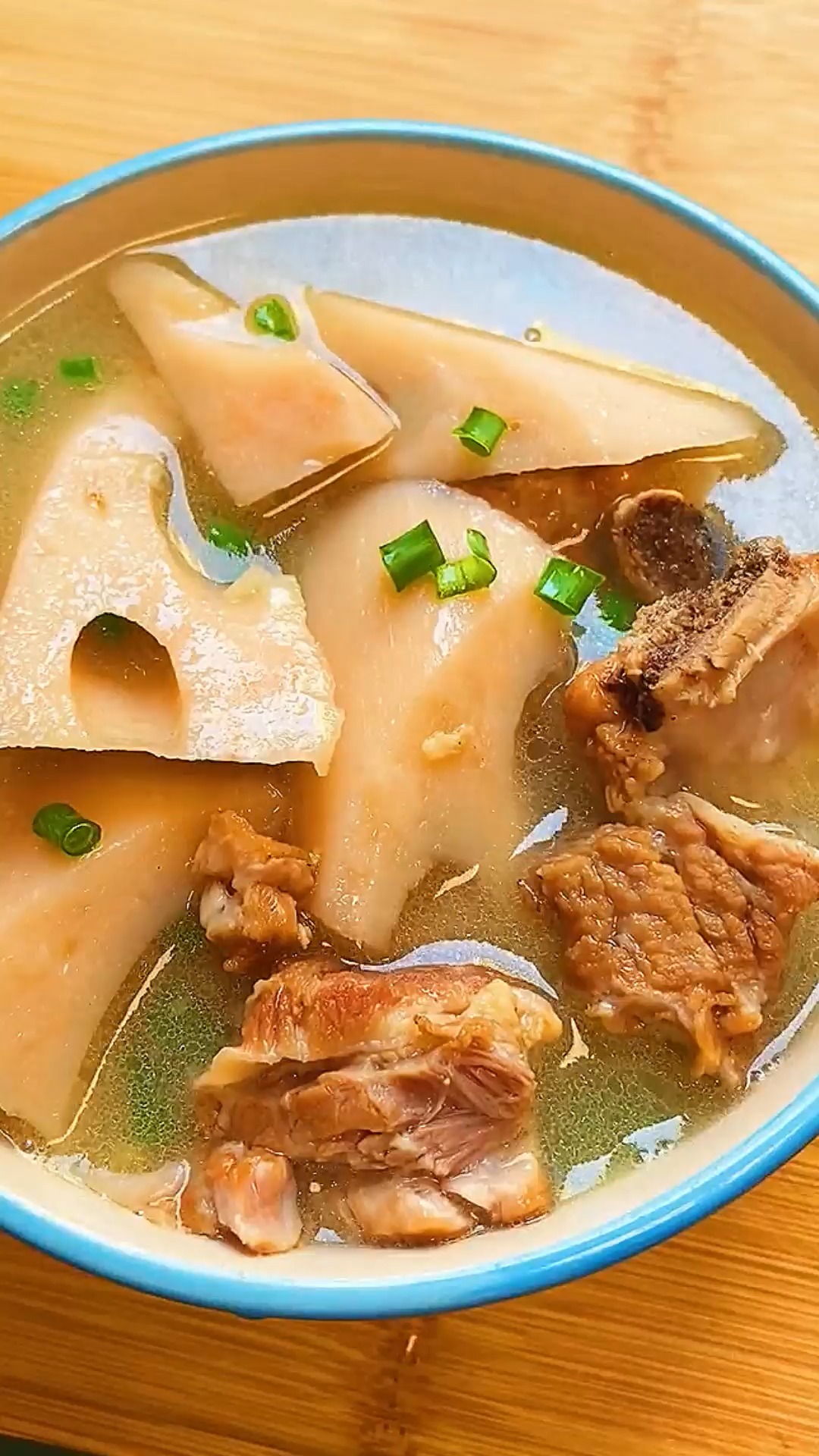 排骨莲藕汤,老家的做法,喜欢你也试试吧