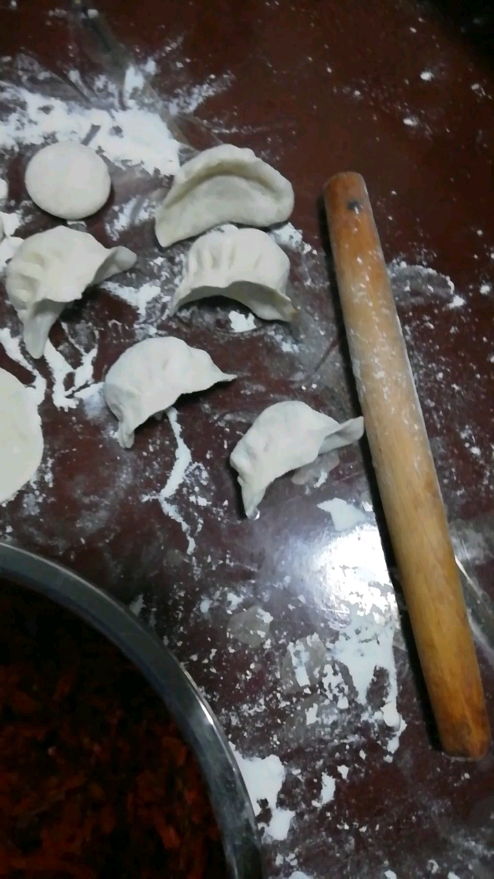牛肉胡萝卜馅饺子营养丰富又美味