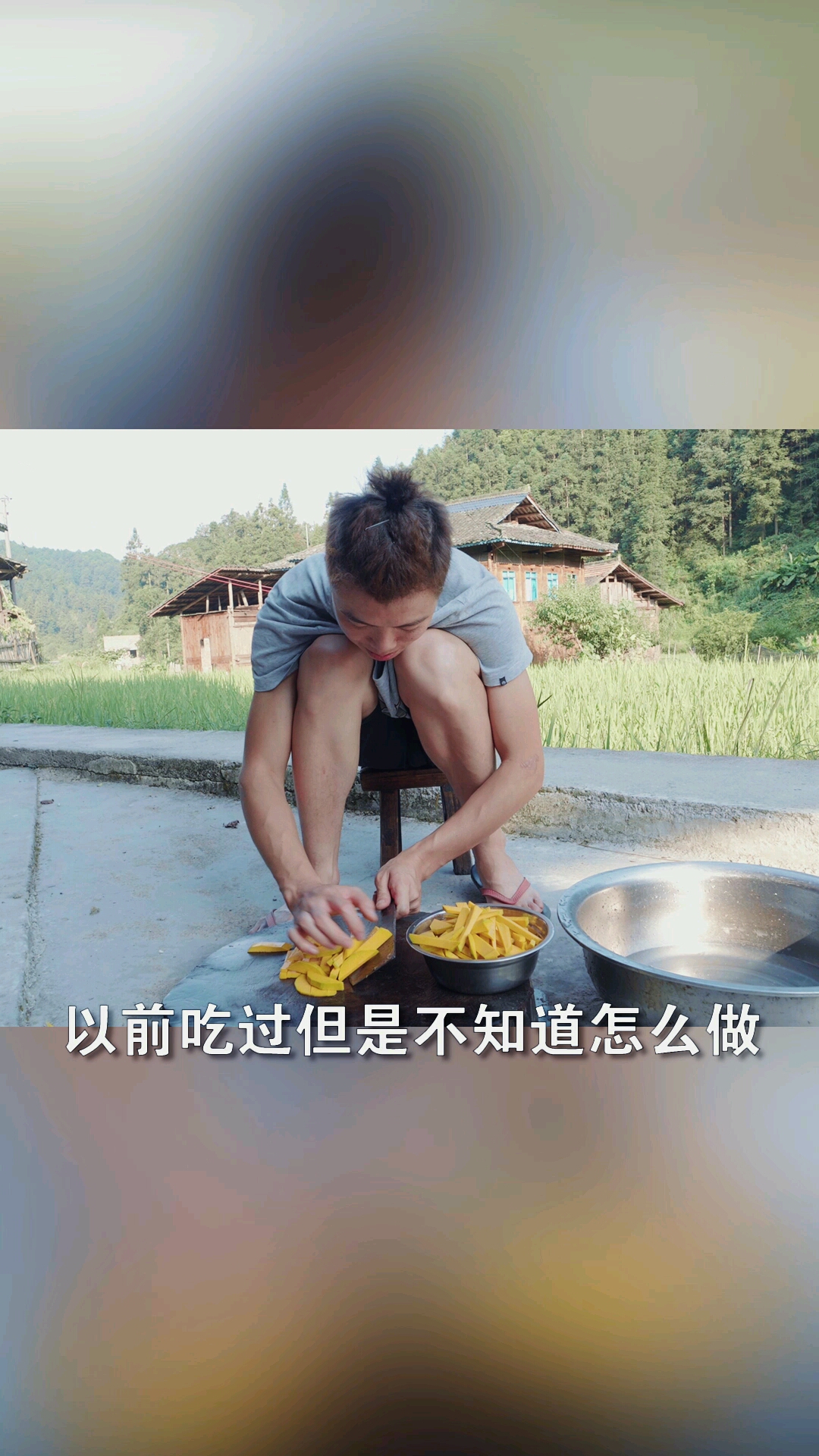 #秀出你的拿手菜#豆浆油条靠边站,用南瓜这样炖八宝粥,有像恋爱一样甜的味道!