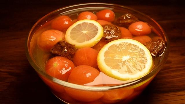 在日料店吃到被深深种草了,无敌清爽的夏日小食自己动手吧#梅渍小番茄 @全民小助手