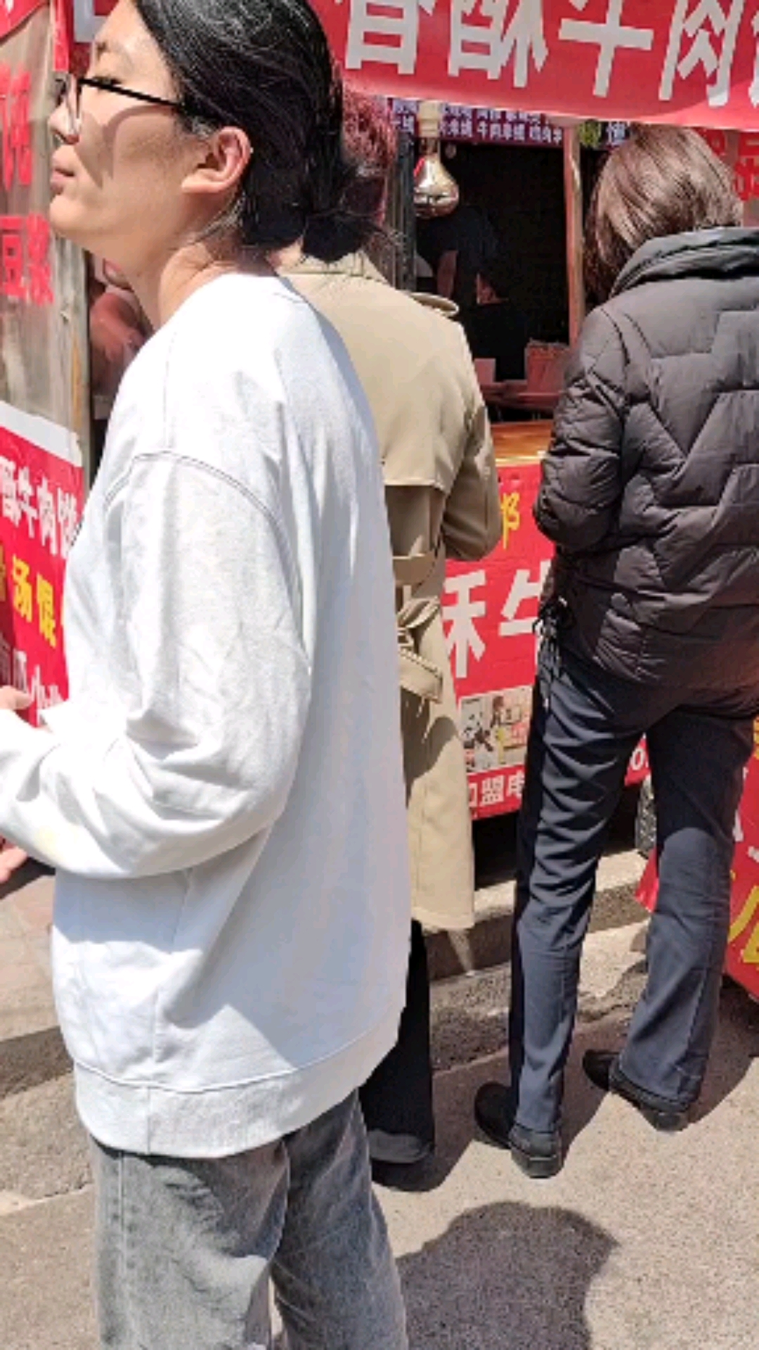 当你无人共鸣时请选择沉默是金,没什么可焦虑的活着就能翻盘。