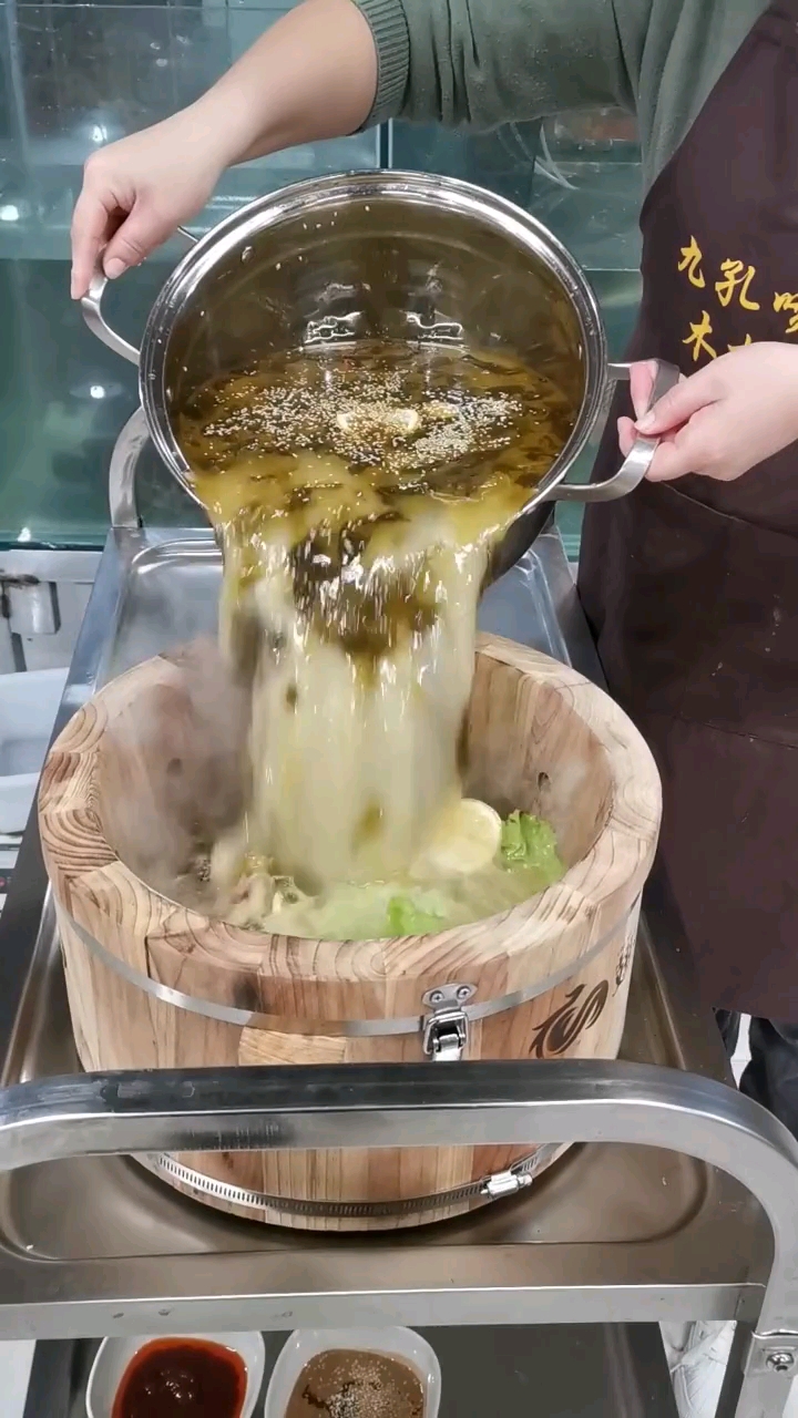 木桶鱼火锅吃过吗?