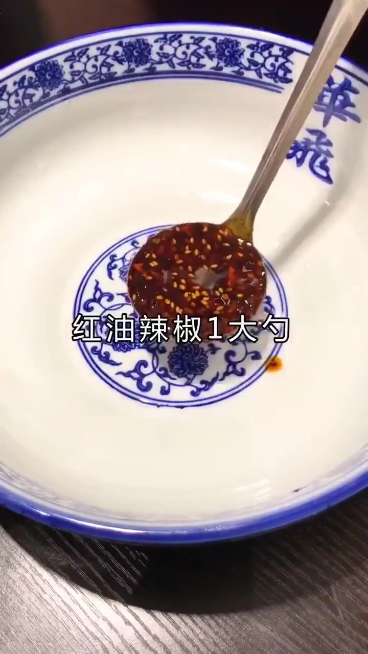 “酸辣粉”教学视频,学会它、开店、摆摊都