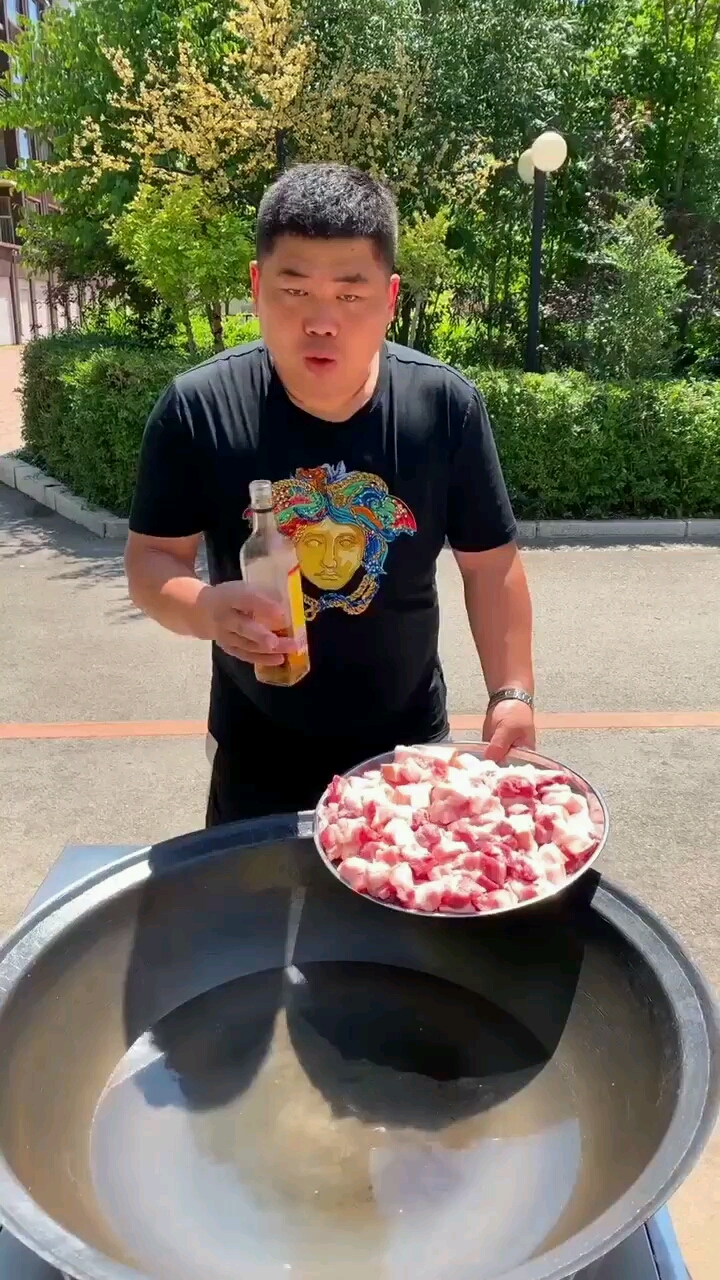 红烧肉白菜炖粉条简单易学好吃不腻