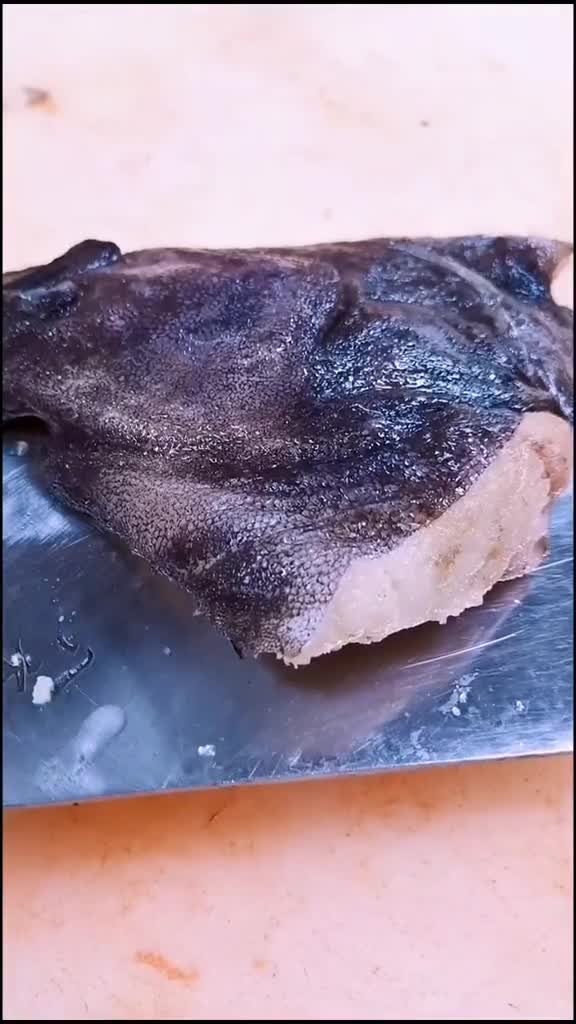 烤碟鱼头你们喜欢吃吗
