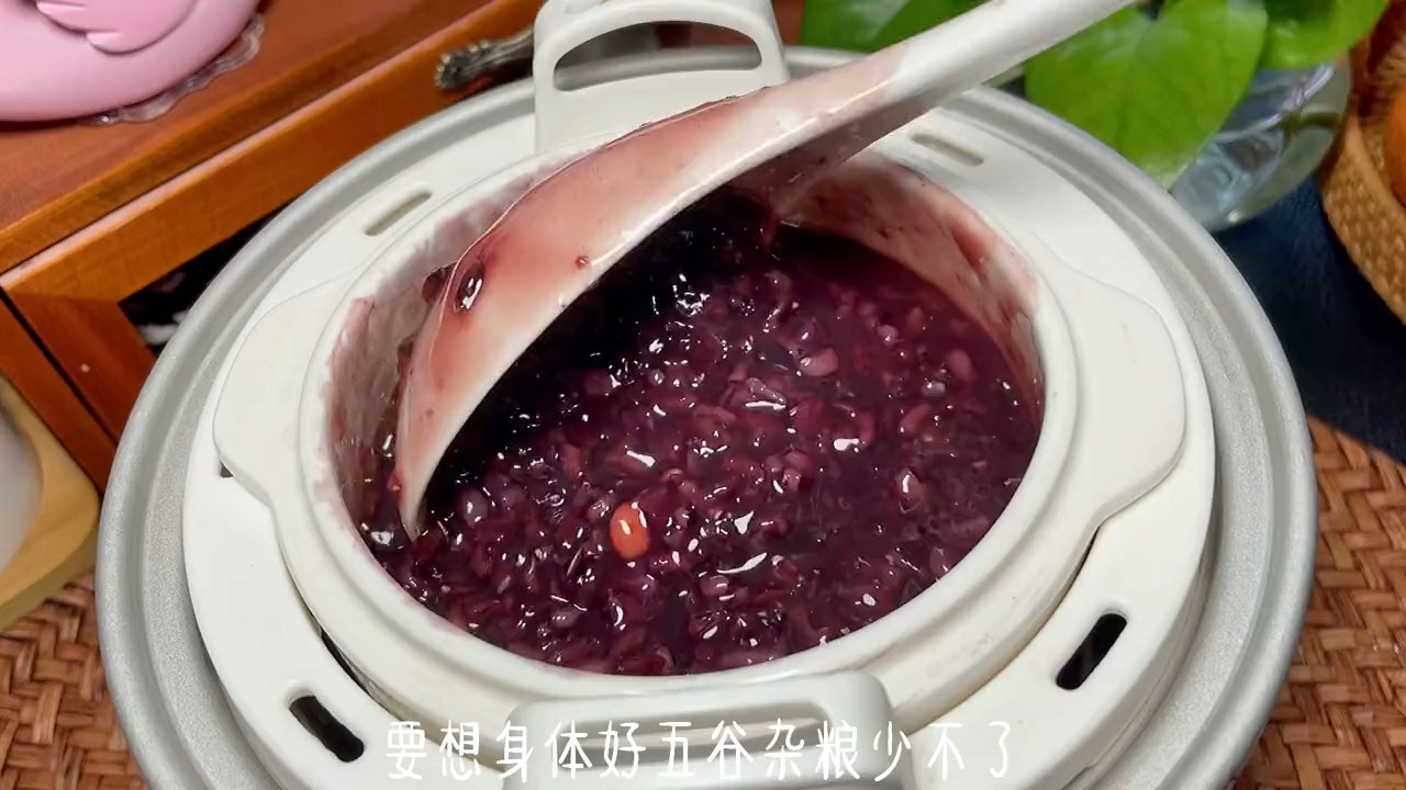 #轻知计划#这个7日早餐粥真的超级赞,懒人必备,好吃不贵又营养!