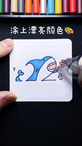 #我要上热门#用两个“2”画一只可爱小鲨鱼～