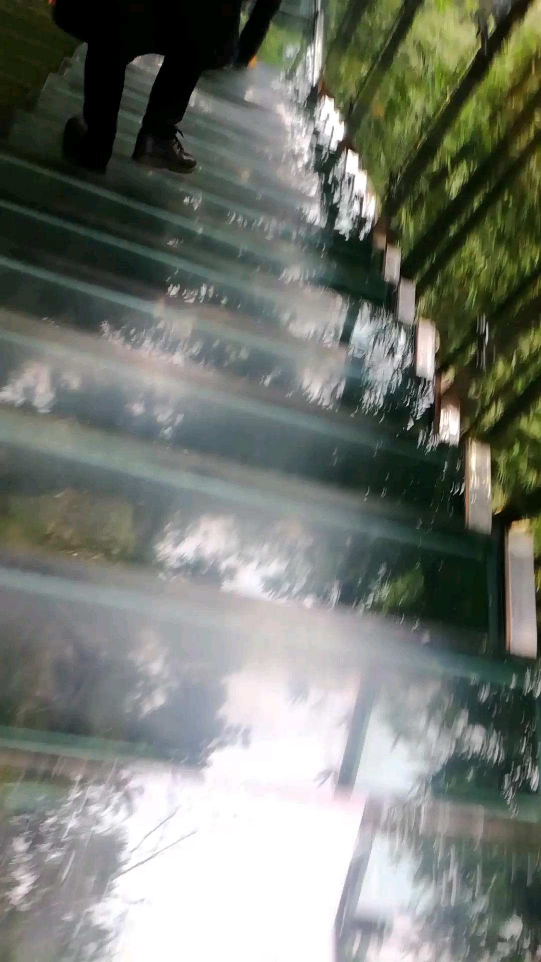 邛崃金鸡谷玻璃栈道