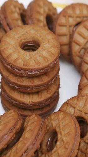 【真巧 巧克力夹心曲奇饼干网红早餐零食品混合散装草莓多口味批发】  