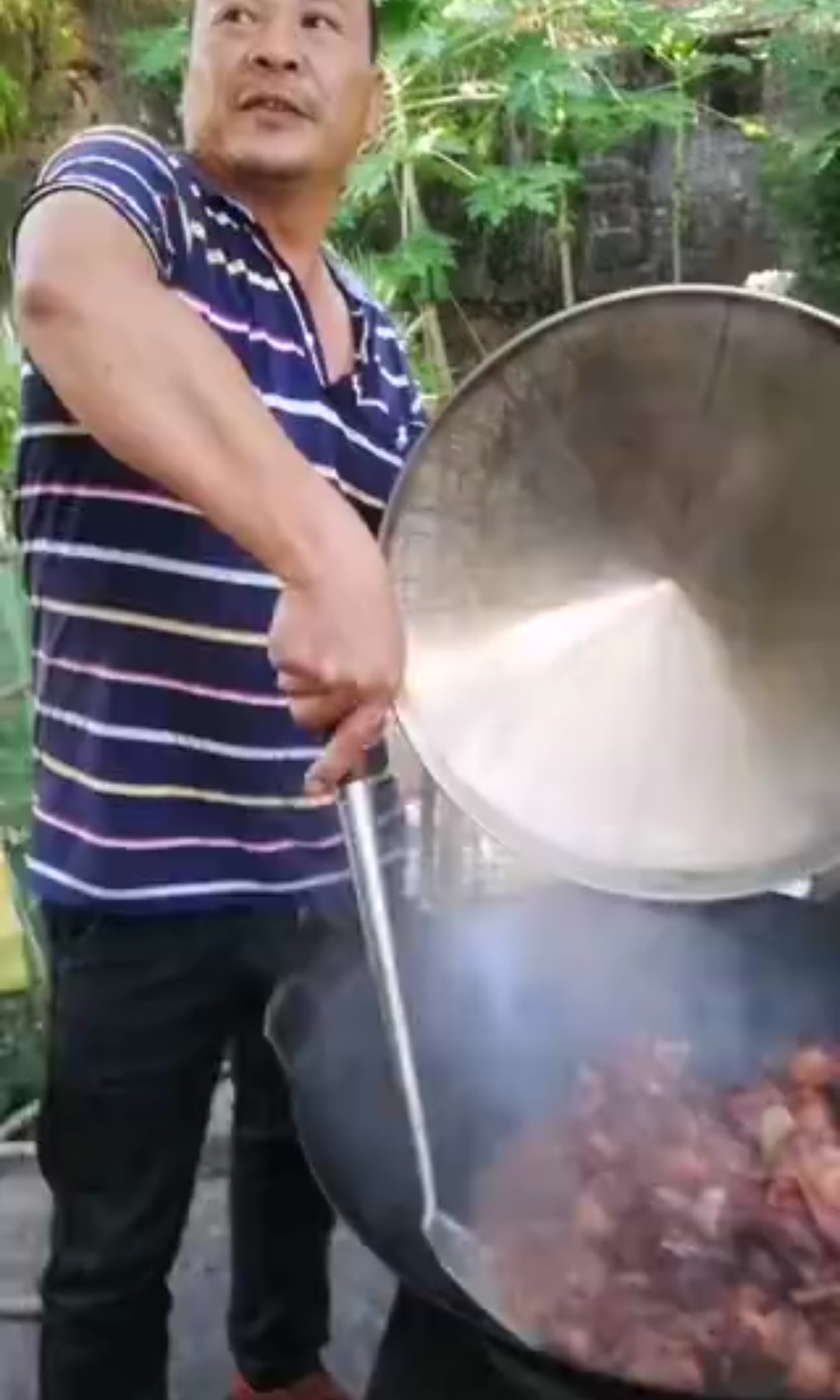 #住进理想中的家#客家炆狗肉。