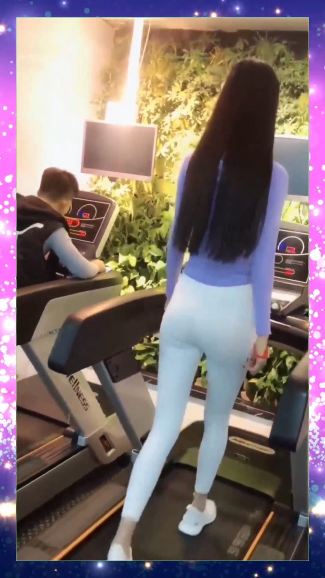 #娱乐#女巨人健身房锻炼,这大高个可是把一旁的小伙吓得不轻!