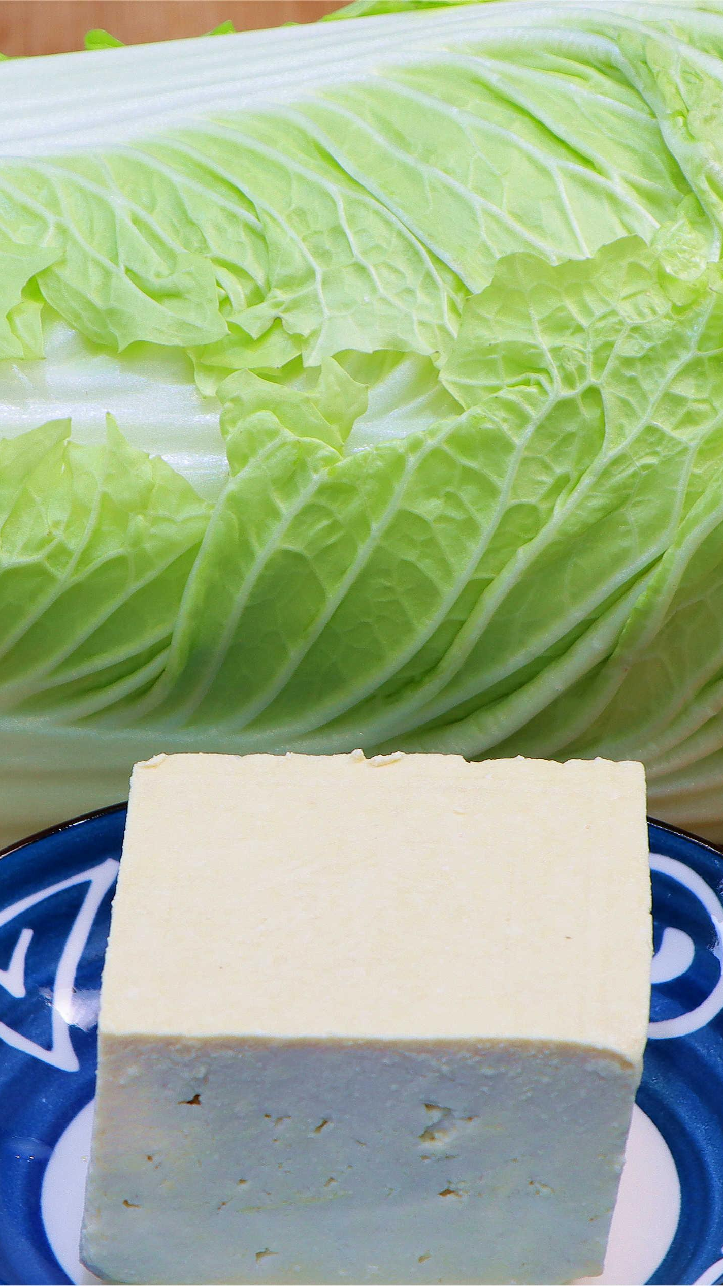 #我要上热门#白菜炖豆腐最忌直接下锅,教你正确做法,出锅连汤都能喝完,过瘾