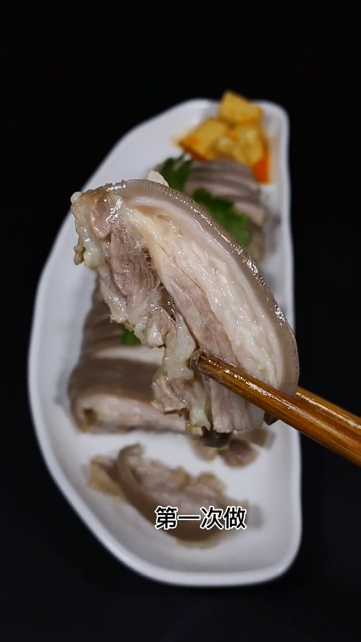 白切羊肉的做法及配料