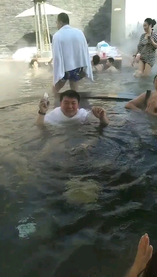 沈阳清河半岛温泉度假酒店