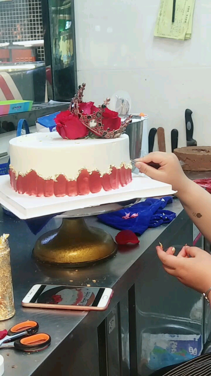 送老婆的生日蛋糕