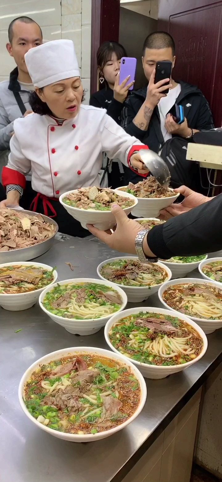 这勺肉过份了