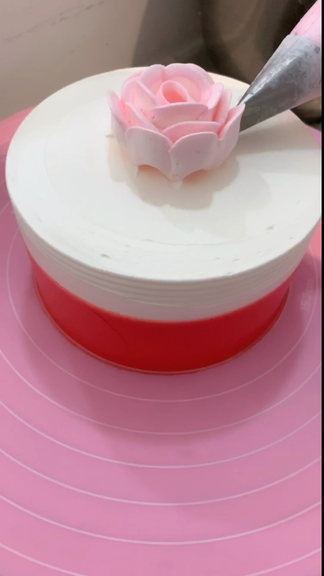 #生日蛋糕#蛋糕上面一朵花!送给最美的妈妈!