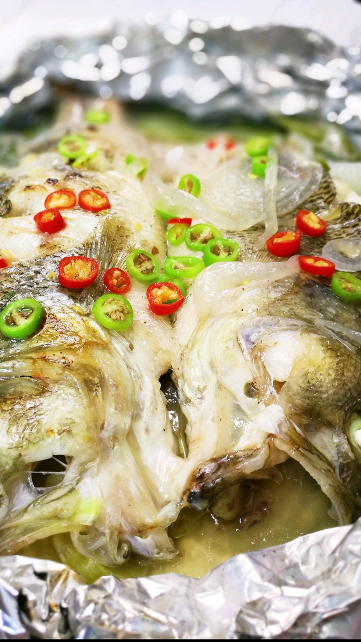 #过年你家吃什么#电饼铛与鲈鱼的亲密接触