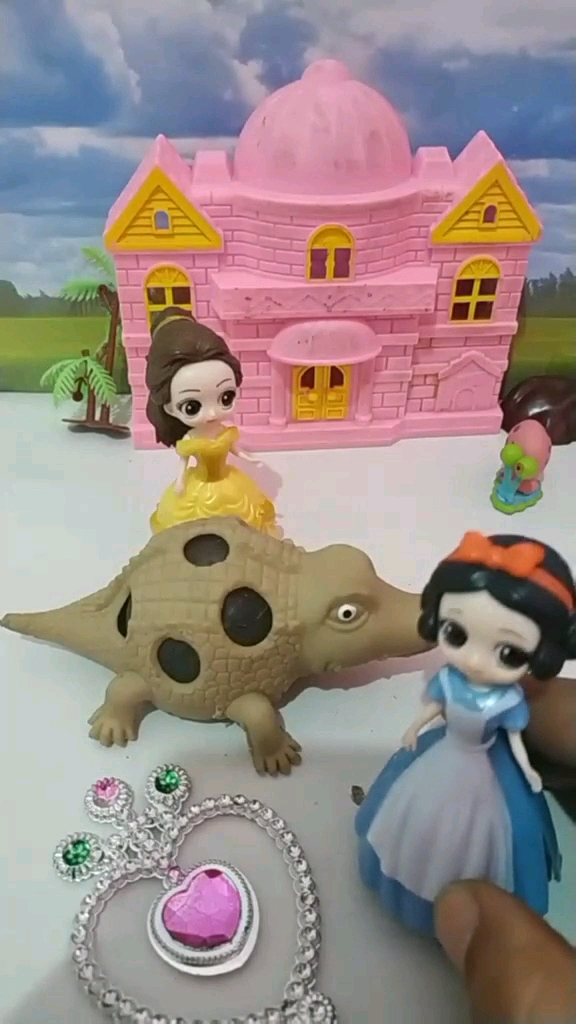王子变成了大鳄鱼!