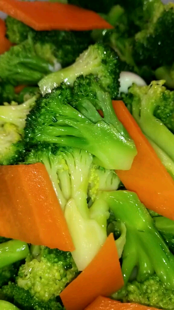 家庭版西兰花拌鹌鹑蛋希望家人们多多支持你们的支持与厚爱是我永远的动力非常感谢