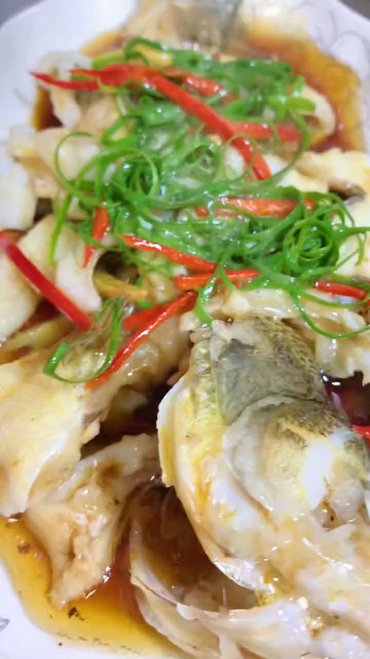 清蒸鱼片的做法视频。
