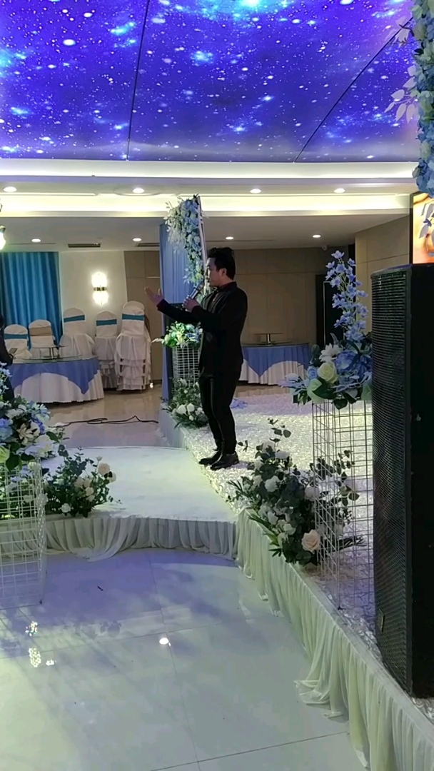 东郡二期舒来喜鱼火锅之云鼎宴会酒店欢迎您的光临   