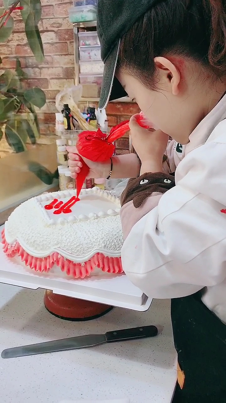 单层祝寿款奶油蛋糕教程来袭 