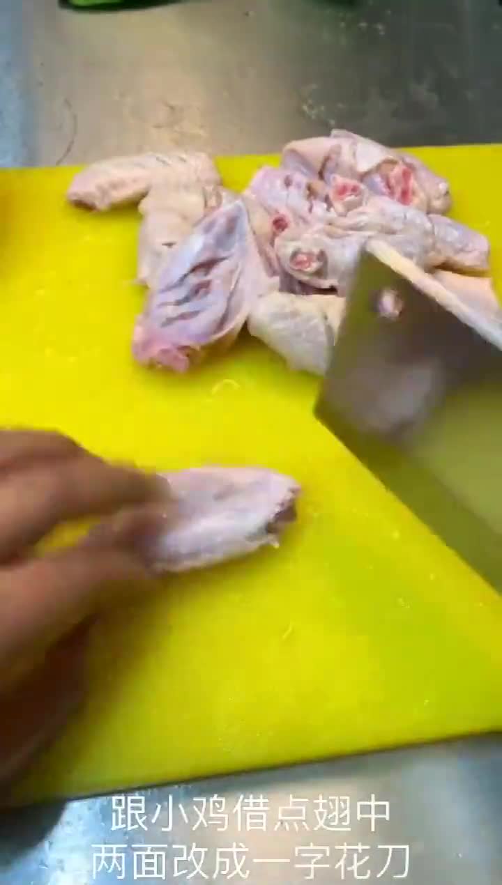 最好吃的可乐鸡翅做法,一分钟就能学会,新手零失败