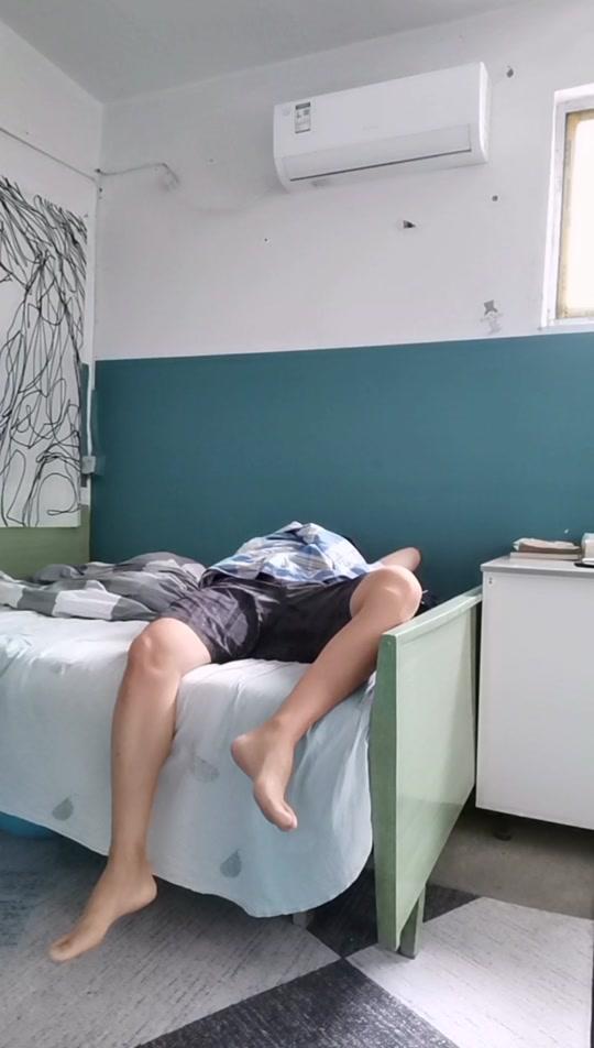 白日做梦,饺子惹的祸。