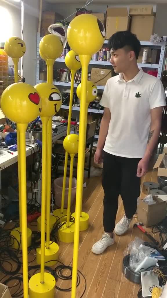 小黄人表情包体感跟随