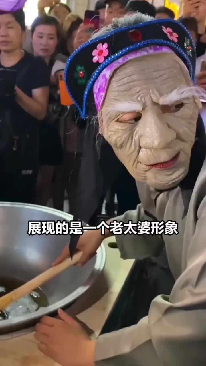 郑州孟婆汤地摊一夜爆红,真人却是90后男子,太惊讶了!