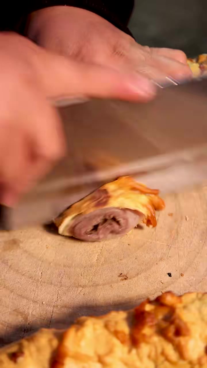 先卤后炸牛气管牛食道你猜猜什么味道!怪不得狗都不吃呢!