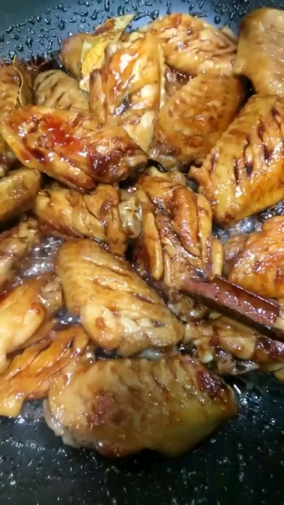 冰糖鸡翅,好吃流口水