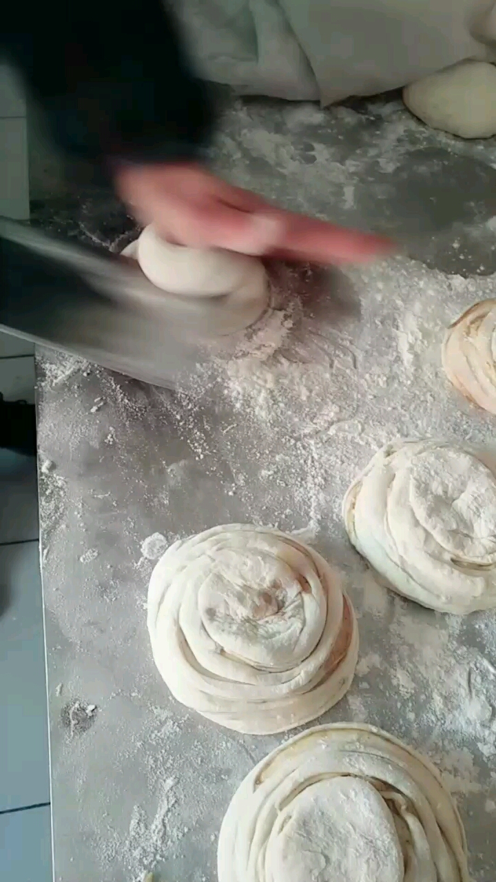 油酥烧饼,成品看下个视频