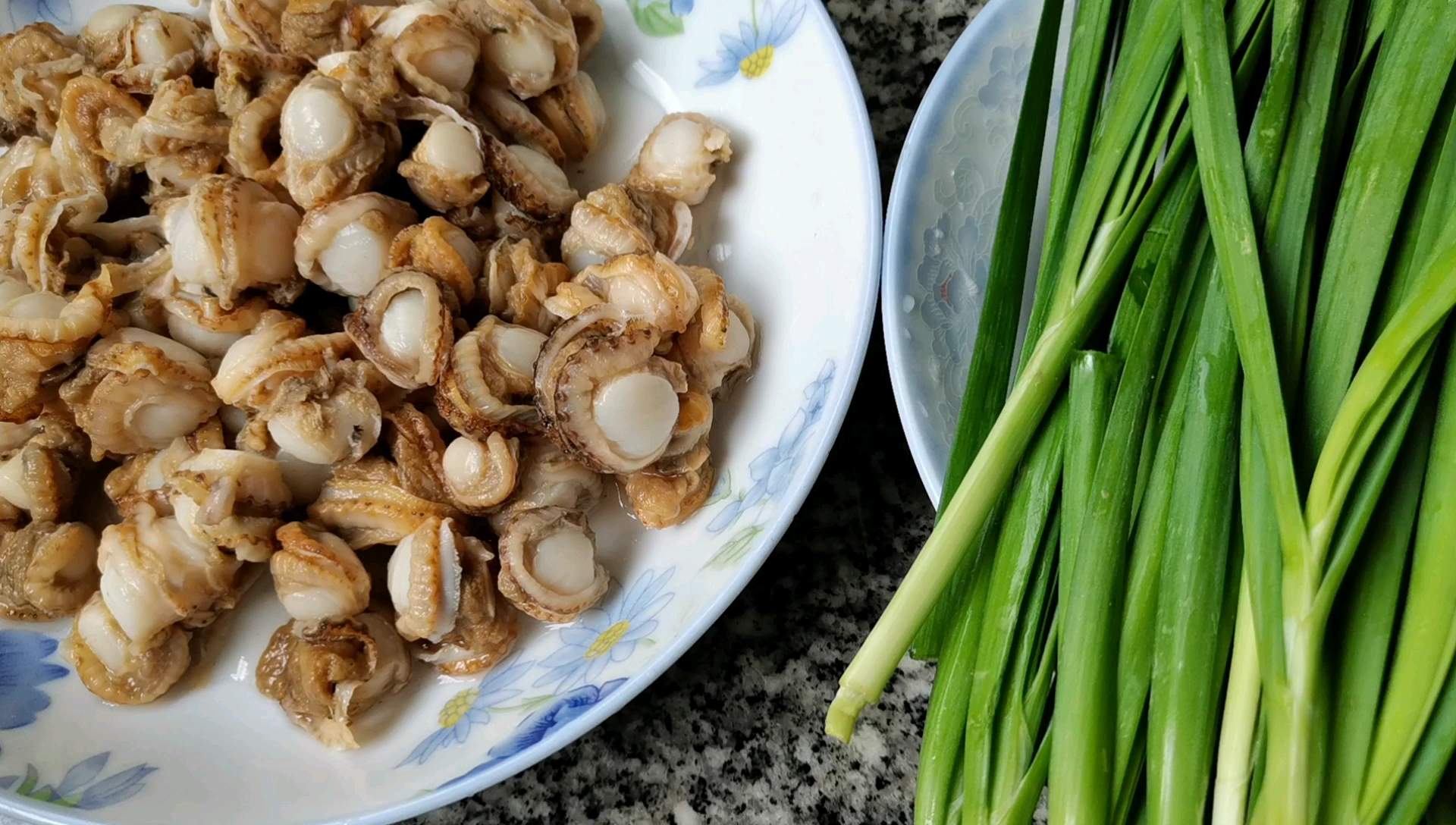#家庭小菜真坚味#扇贝肉炒韭菜!美味可口鲜美爽甜!家庭下饭菜首选