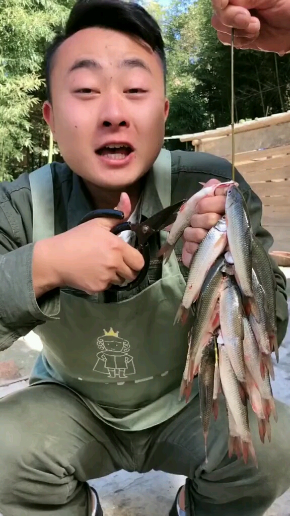 最正经的烟熏鱼