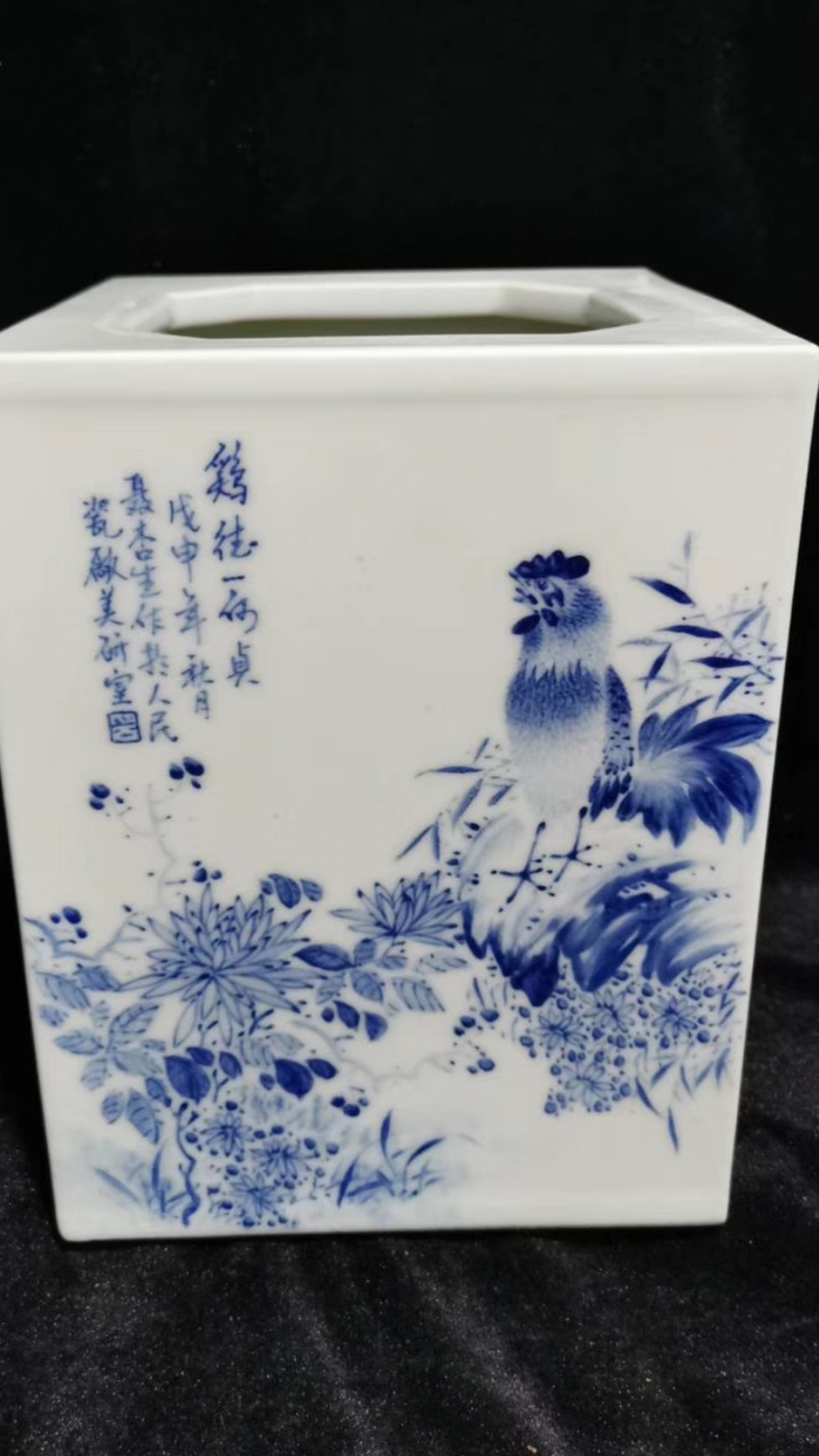 #戏精大PK#手绘青花鸡图(一鸣天下)四方镶器,笔筒#陈赫和女儿吵架