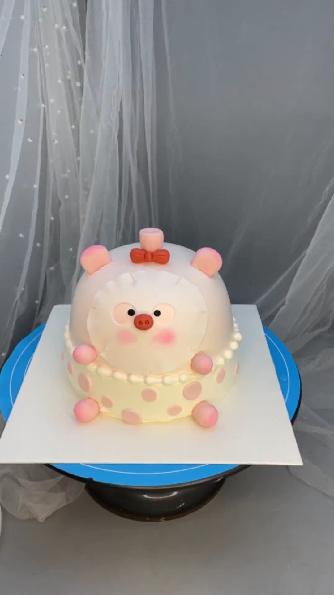 #创意蛋糕制作 #创作灵感  小猪