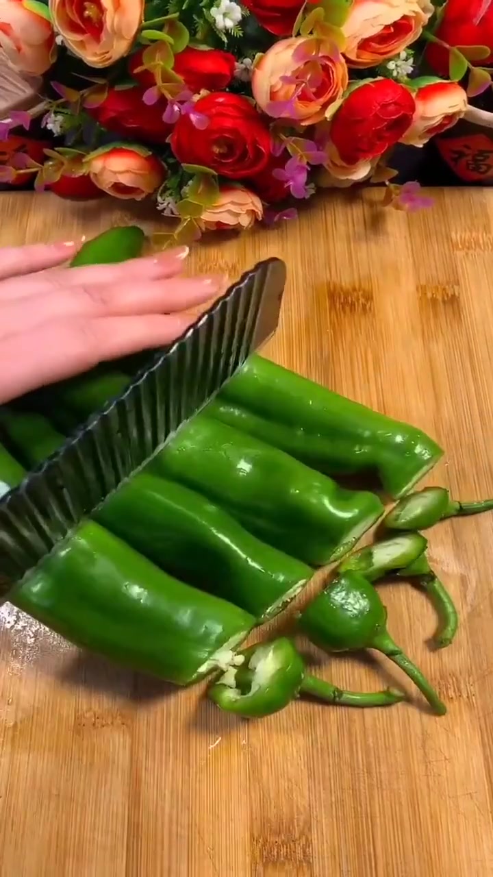 虎皮尖椒做法