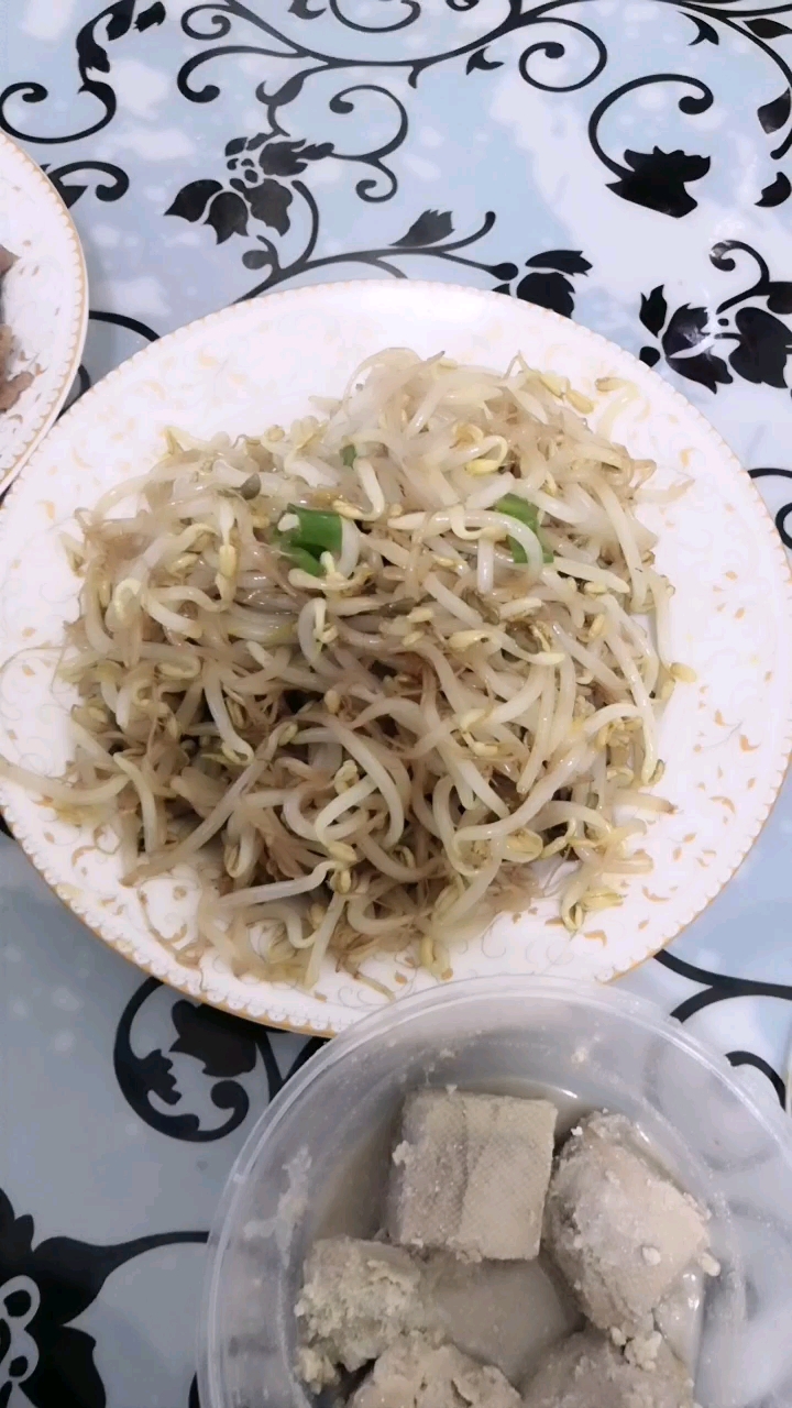 马肉炖土豆