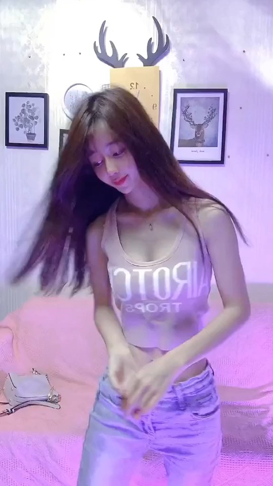 #搞笑视频#没人疼没人爱我是一颗小白菜