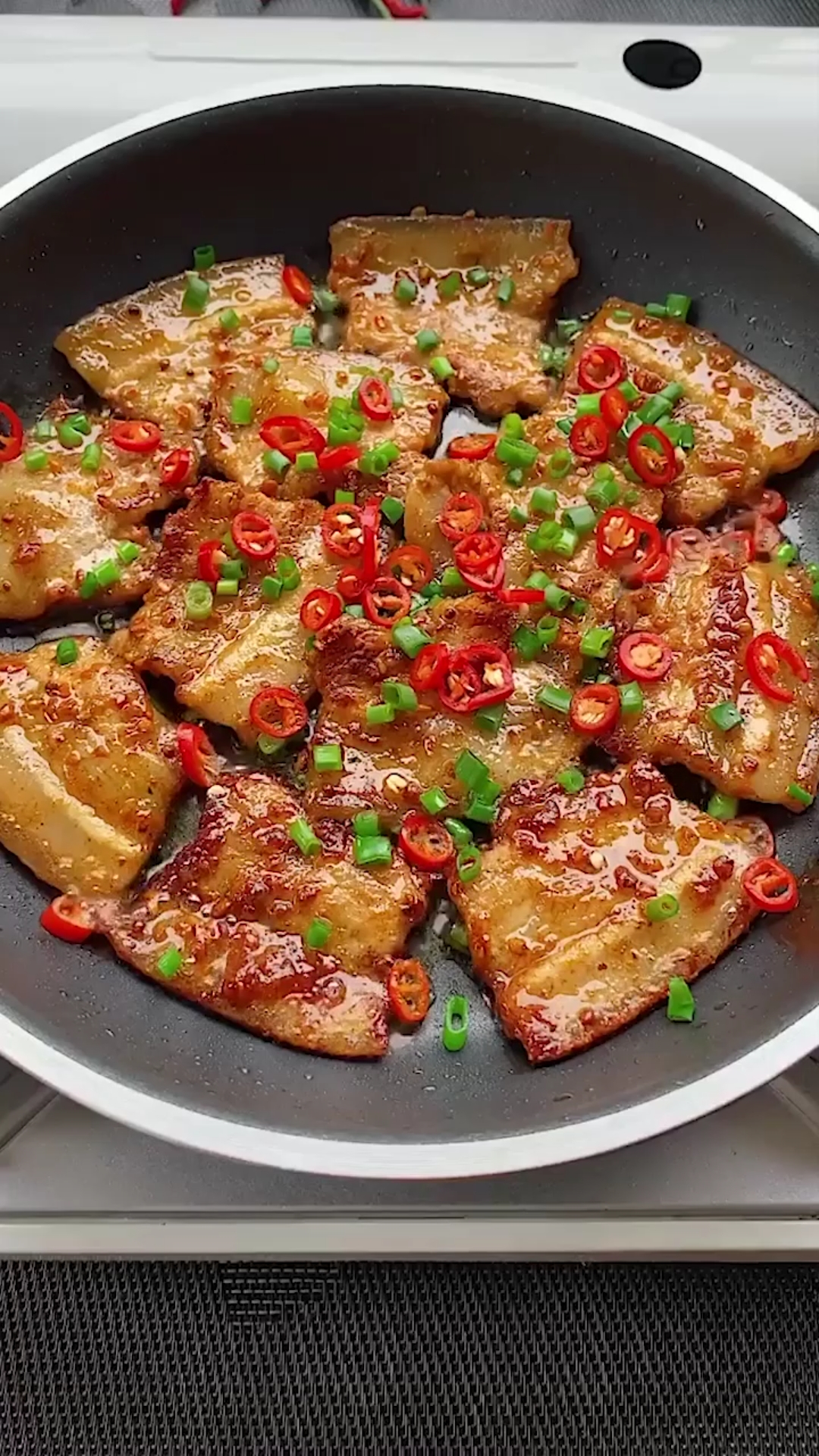 #自制家庭美食#想吃烧烤吗?五花肉这么做太解馋了