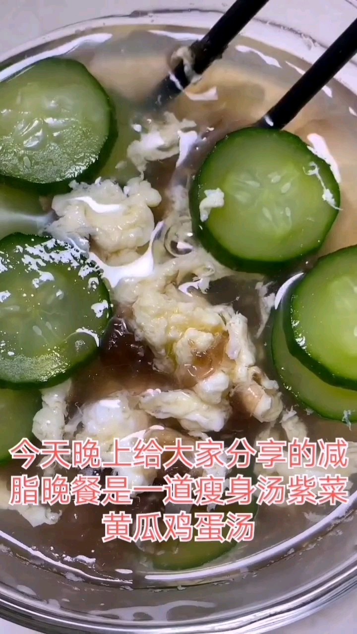 #嘴角向上笑一个吧#