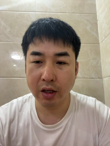 我来告诉你斑鸠吃什么