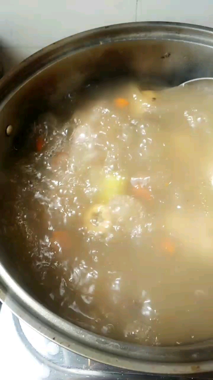 清炖大骨头