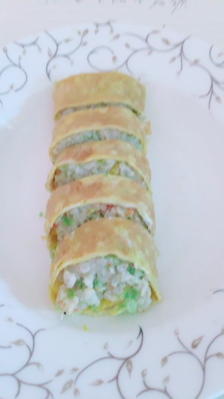 关注我,关注全民小视频,关注幸运妈咪!米饭鲜虾鸡肉卷给14个月的宝宝