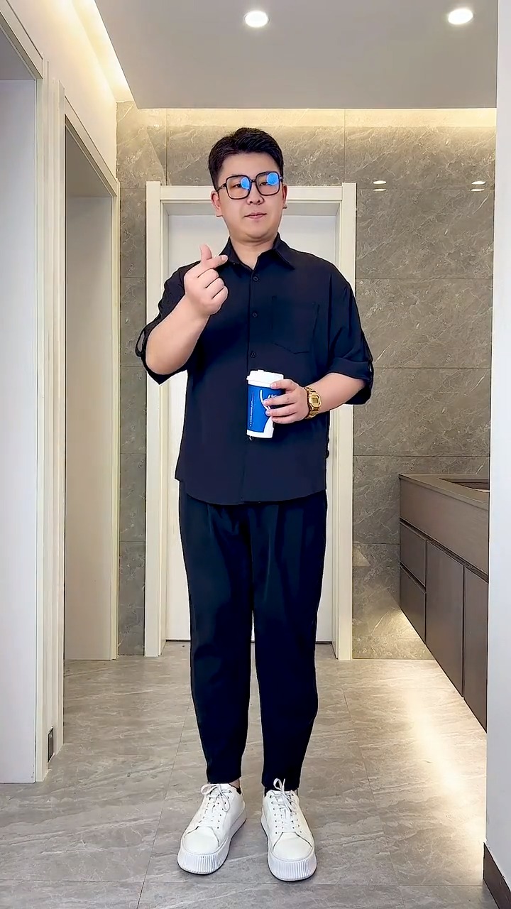 夏天适合胖男生的显瘦穿搭,这么穿太帅了